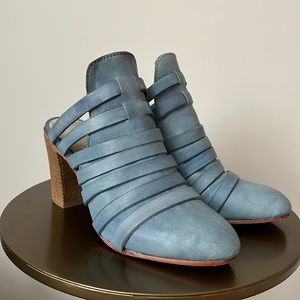 Free People Byron Periwinkle Blue Leather Mules